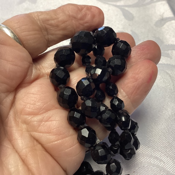 Vintage Czech Jet Crystal Beads Mourning Necklace besutiful MOMS COLLECTIONS - Picture 4 of 8